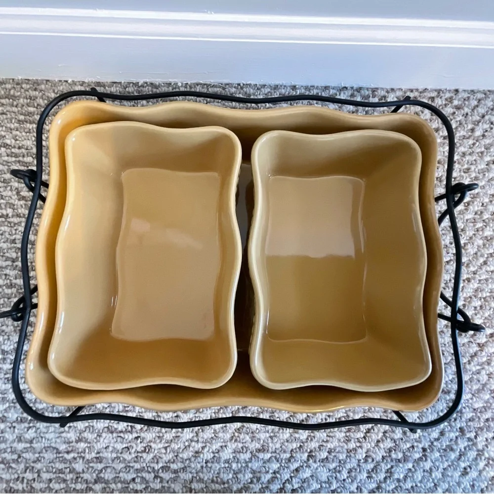 Temp-Tations by Tara Floral Lace Casserole Serving Dishes w/ Carry Tray/4 Pieces